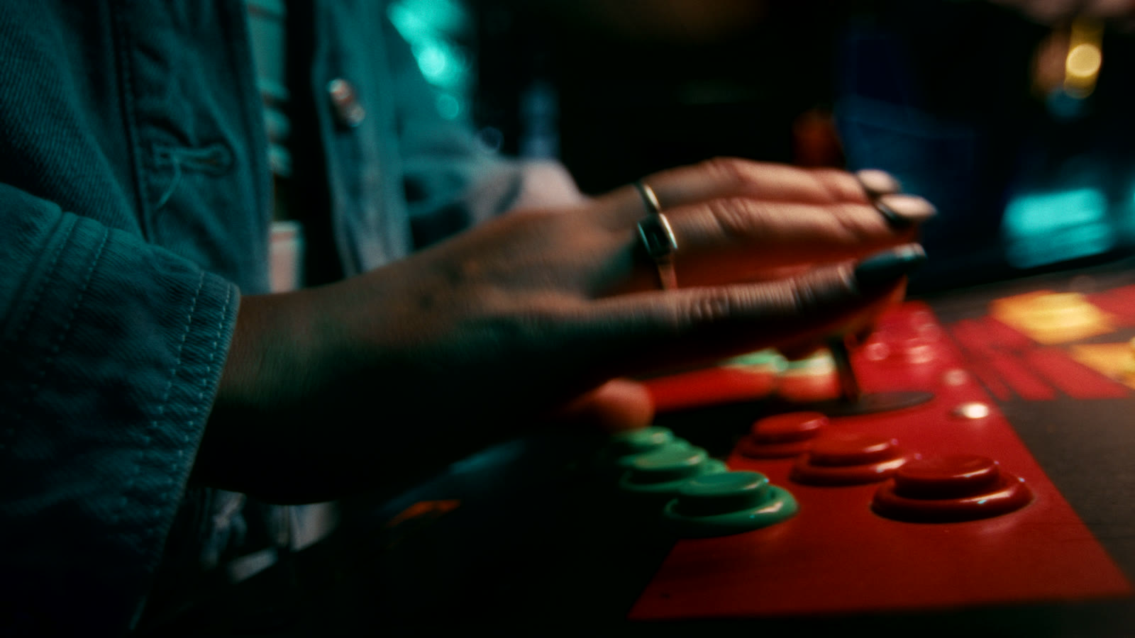 Lens & Emily Makis - Danger Zone still 2